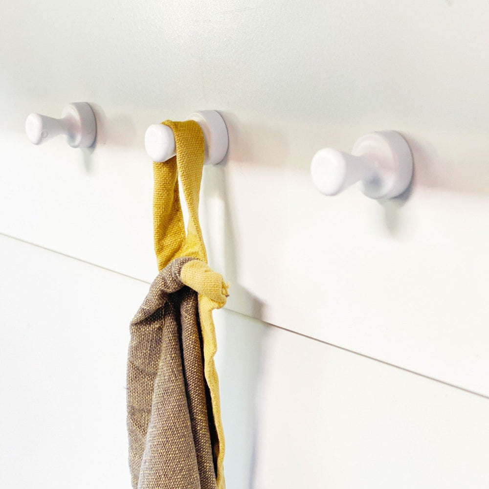 Pion magneten - wit - 5 stuks - Groovy Magnets - CloverLiving.com