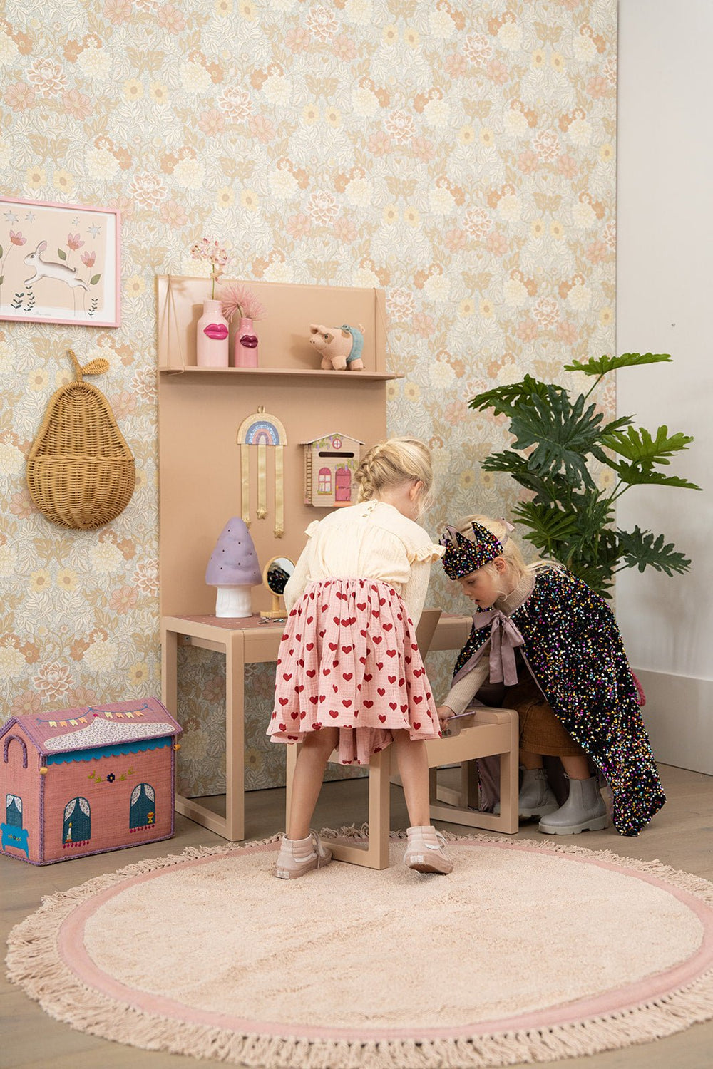 Tapis de chambre d’enfant Cakey - Rose - Ø130 cm - Tapis Petit - CloverLiving.Com