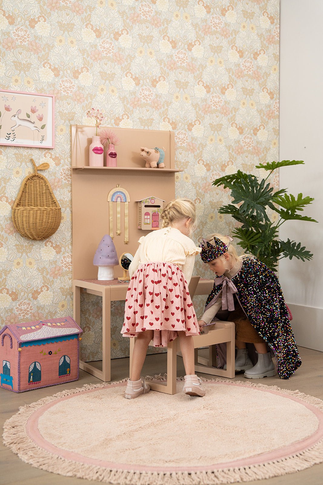 Tapis de chambre d’enfant Cakey - Rose - Ø130 cm - Tapis Petit - CloverLiving.Com