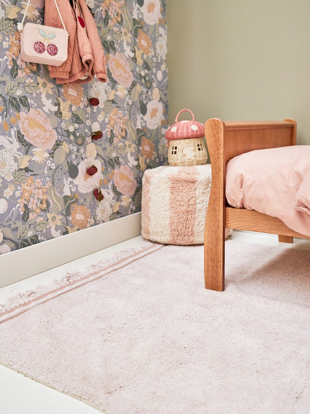Tapis de chambre d’enfant rose poudré - Tapis Petit - CloverLiving.Com