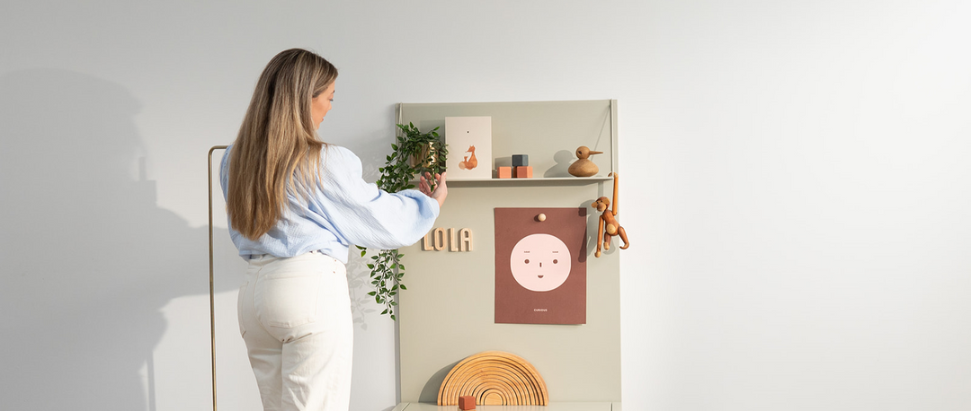 Give the children's desk your own style