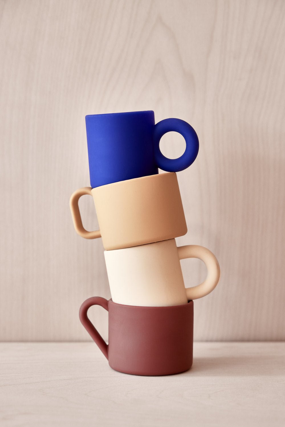 Nomu Kinderbeker - Vanille / Donkerrood - Siliconen - Set van 2 - Oyoy - CloverLiving.com