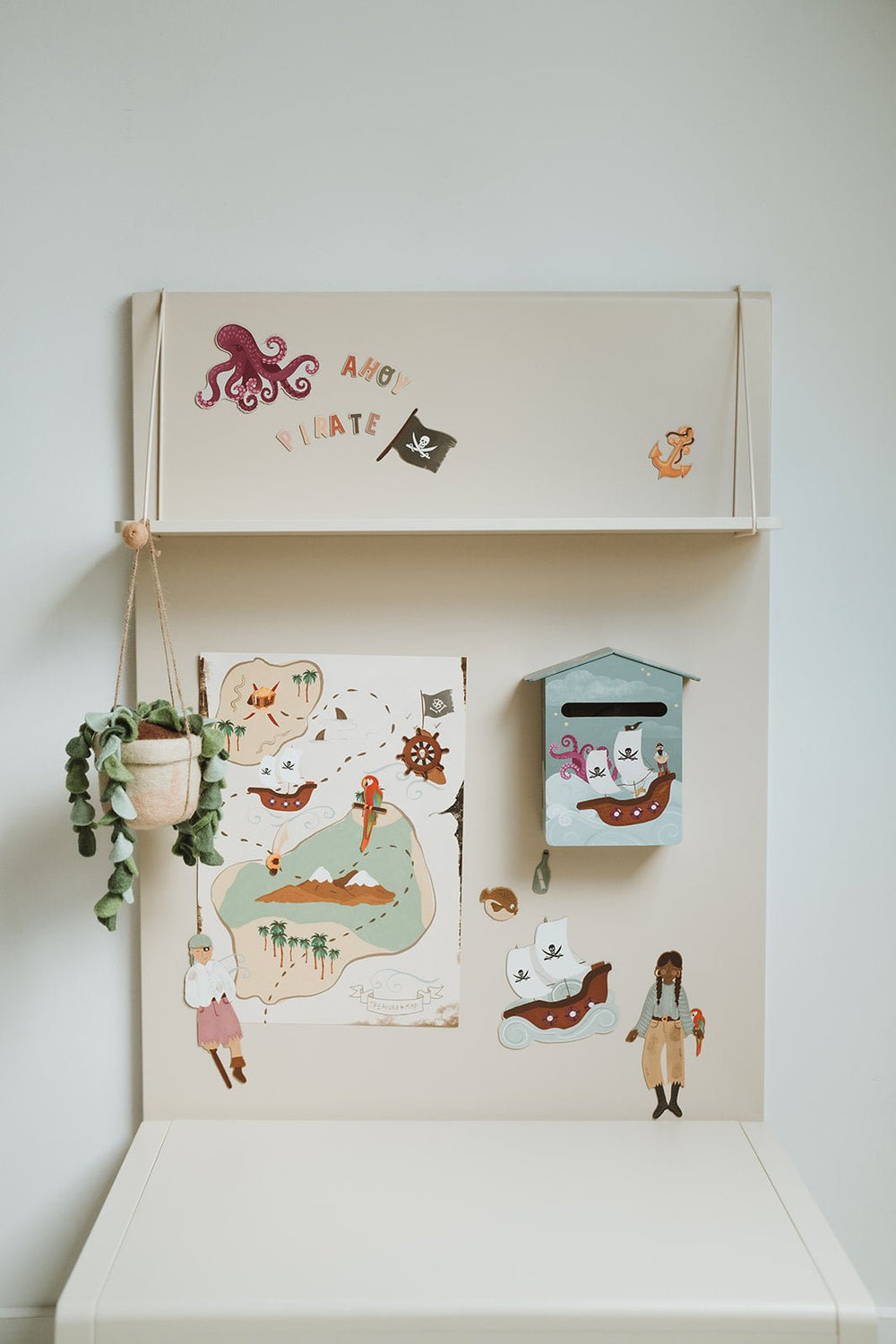 Magnetischer Briefkasten Pirat - Clover Living - CloverLiving.COM