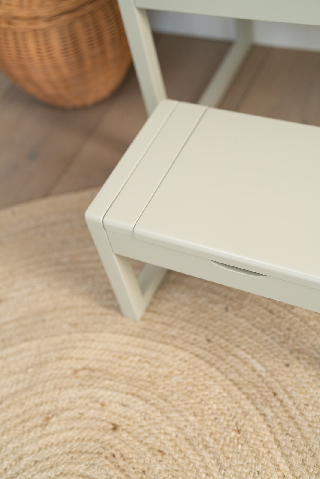 Stool with storage Olly Olive