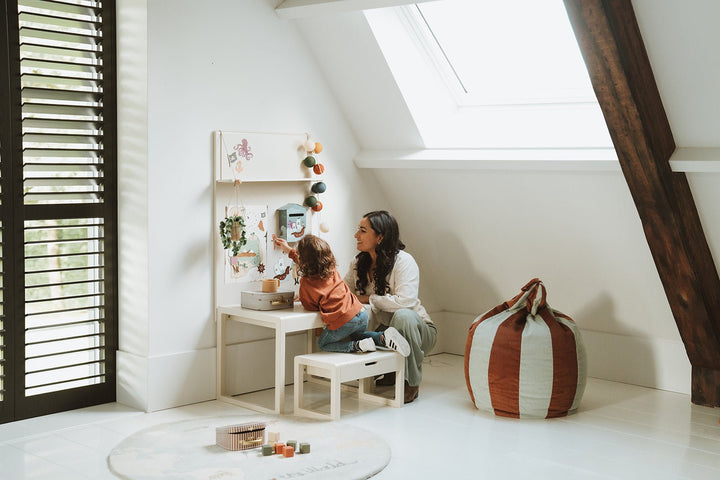 Round Rug Children's Room The World - Ø 120 cm - Oyoy - CloverLiving.com