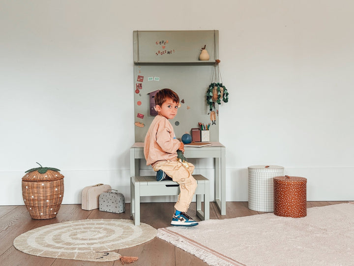 Children's Room Rug Round Matti - Snake - Tapis Petit - CloverLiving.com